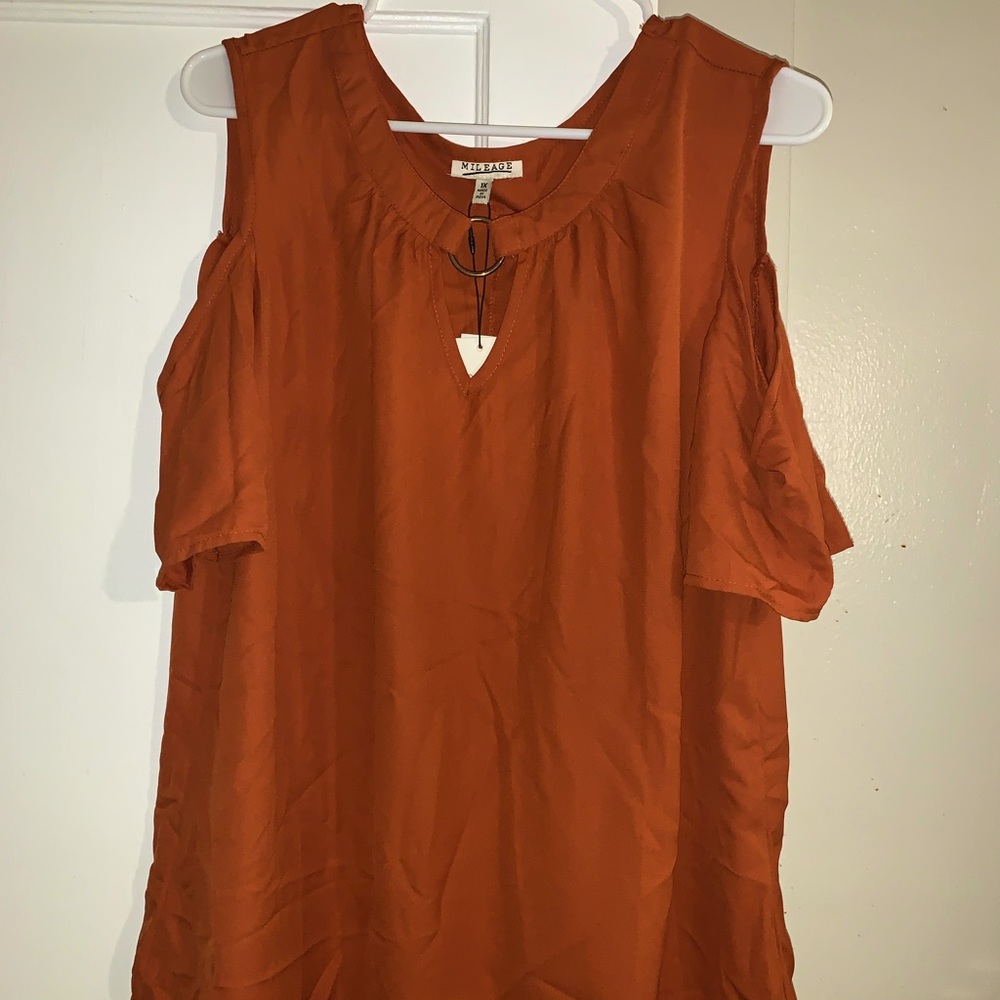 Mileage Burnt Orange Short Sleeve Blouse